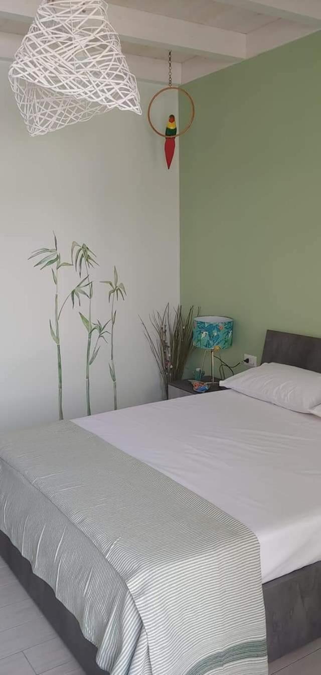 Il Fenicottero Rosa Bed & Breakfast Capitana Exterior photo